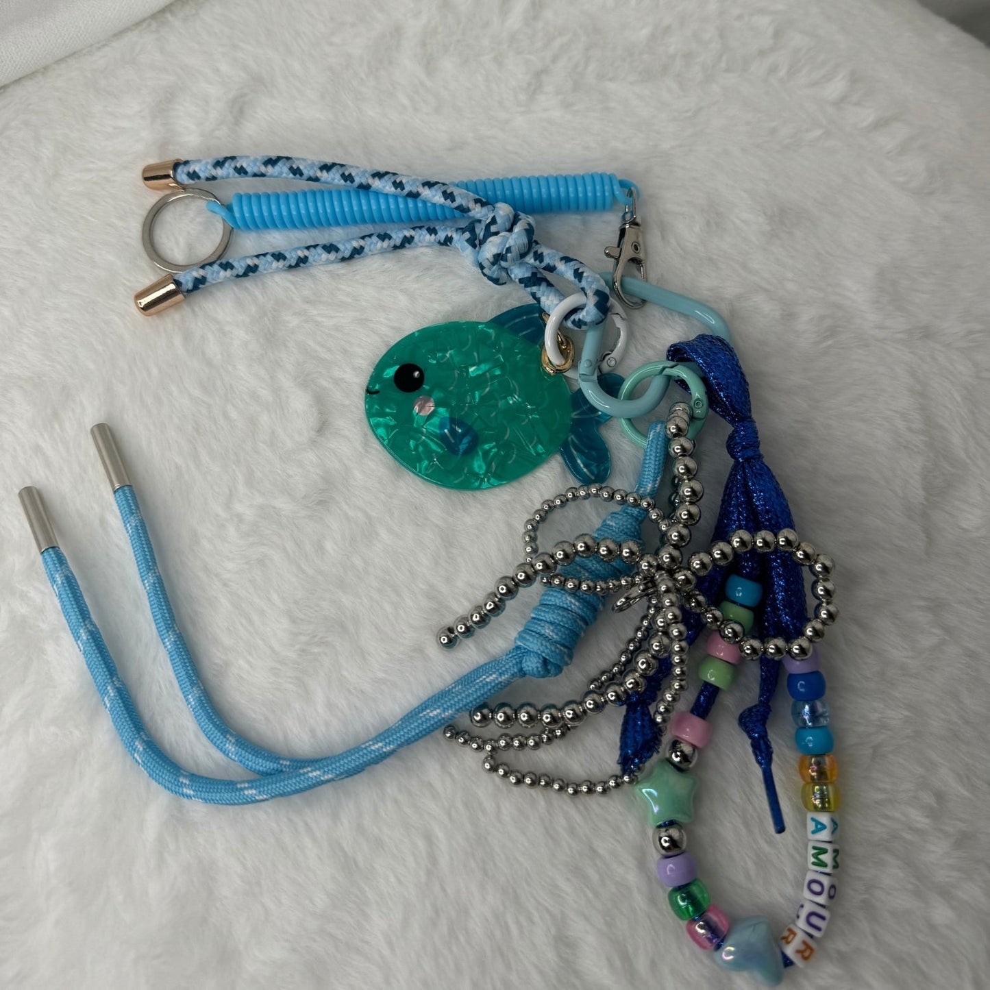 🐟 Gri-Gri Poisson Bleu – Vibes marines & éclat aquatique 🌊💙