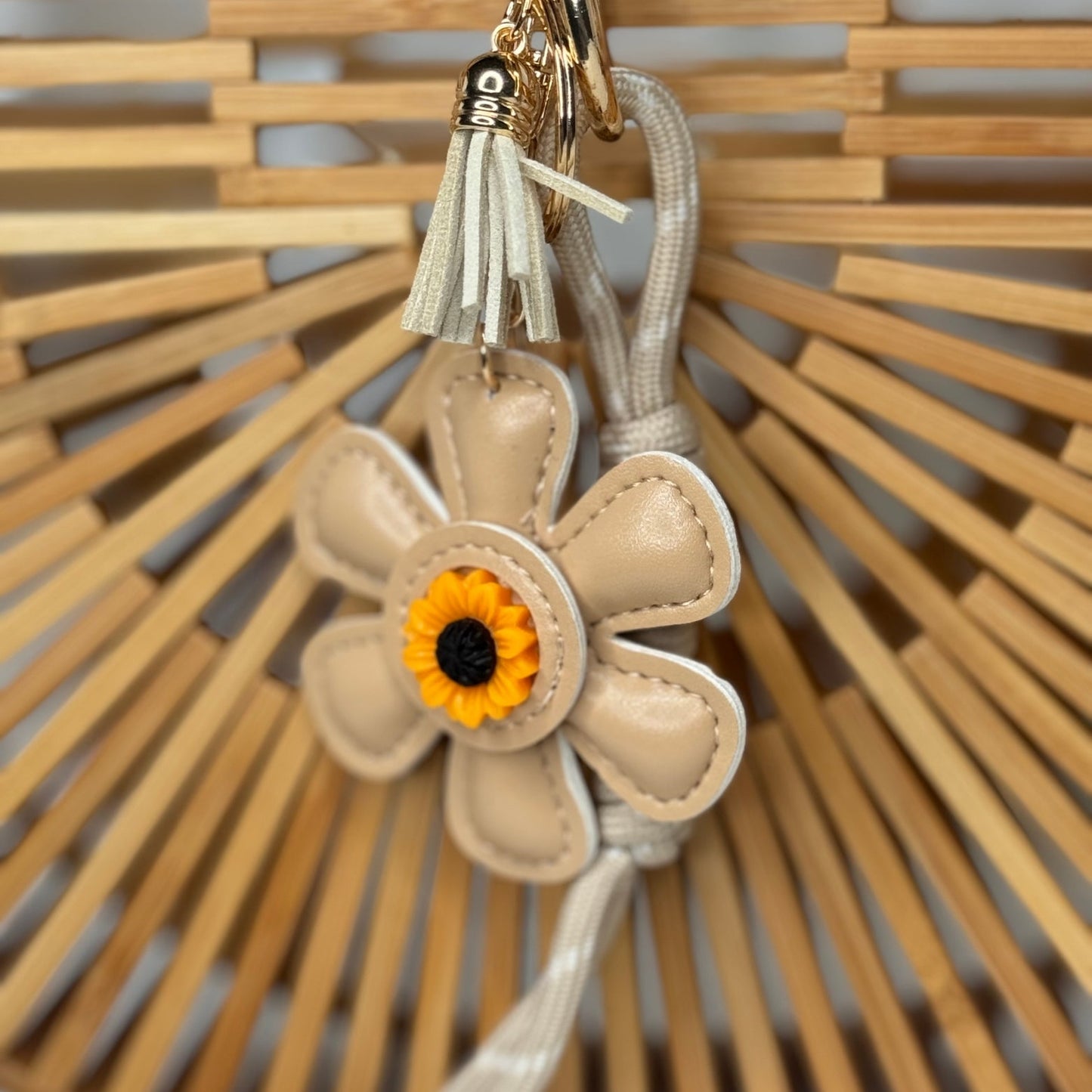 grigri fleur marron
