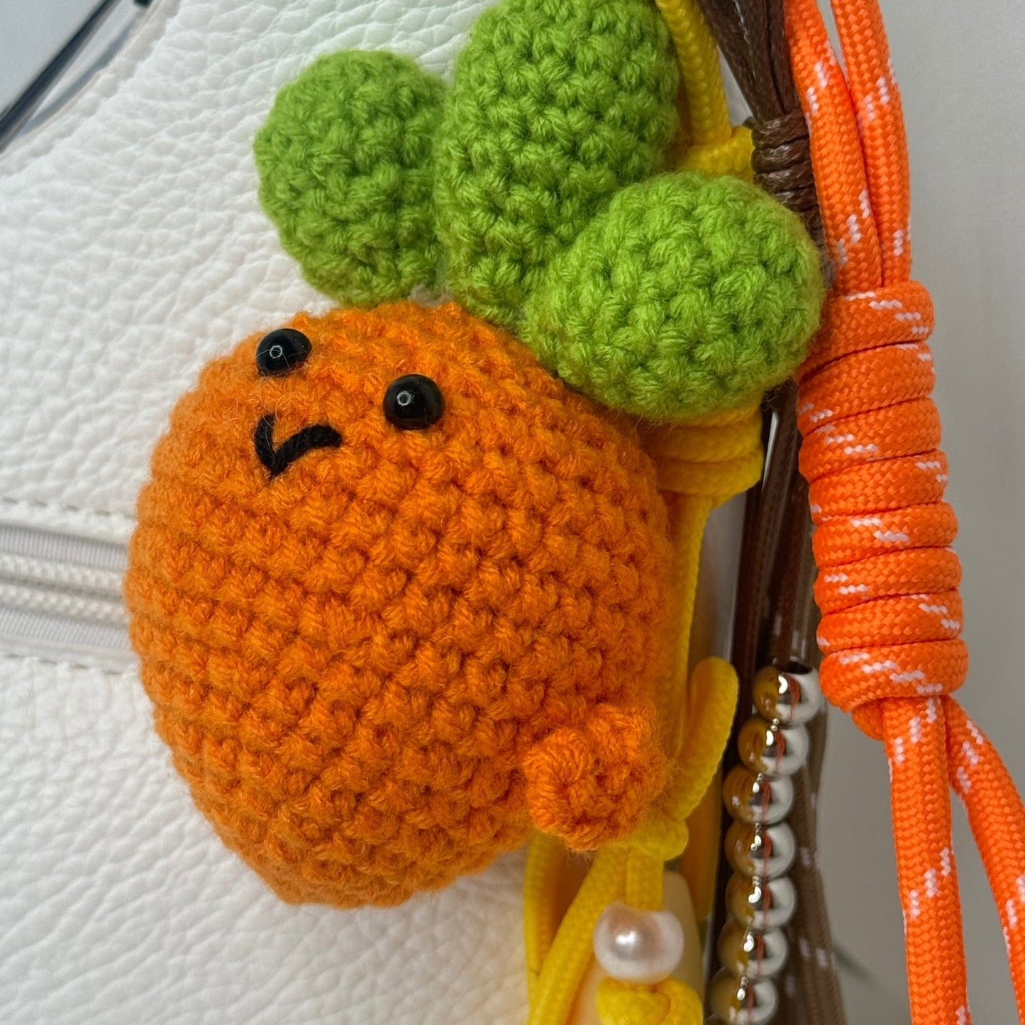 🥕 Grigri de sac – Carotte 🧸✨