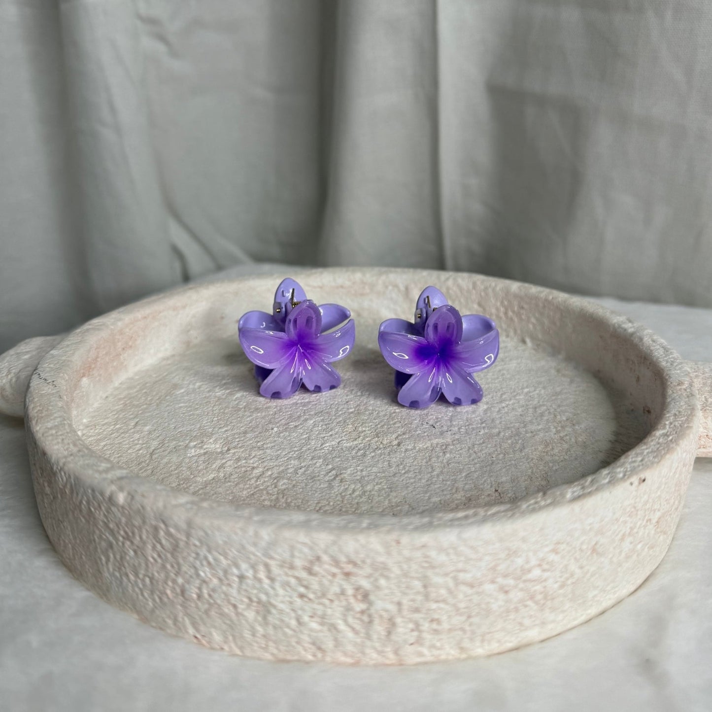 Pinces fleurs mini violette