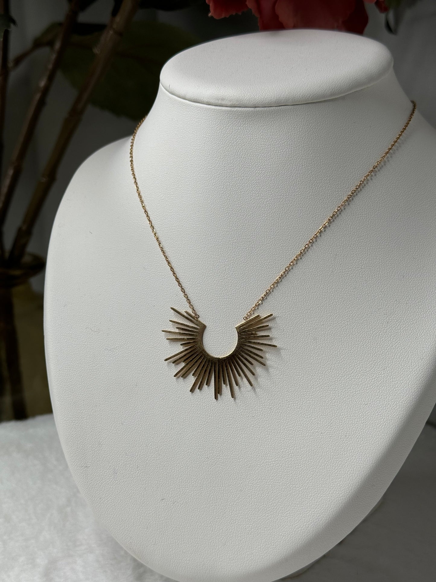 Collier demi soleil