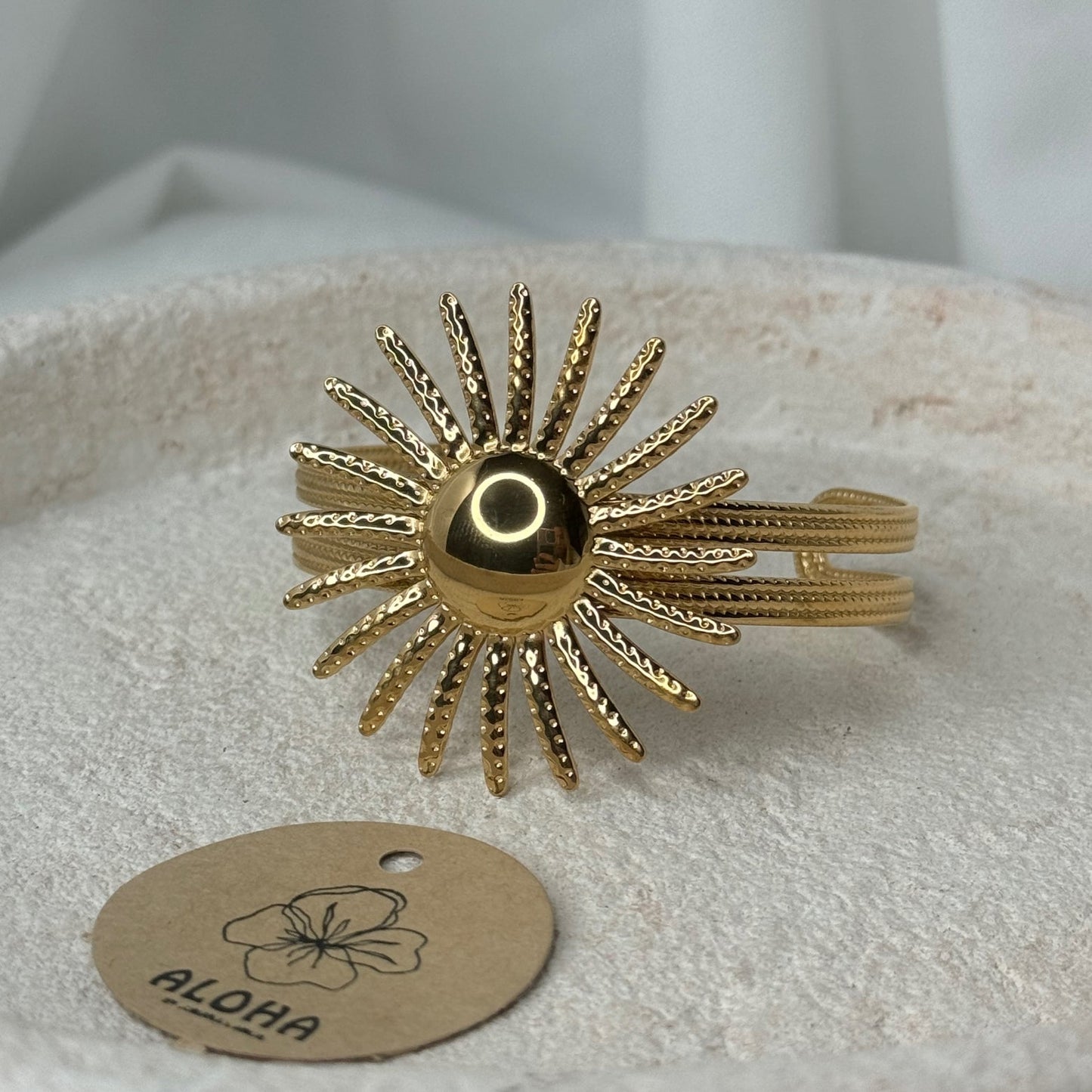 🌞 Manchette Soleil Dorée – Éclat doré & vibes solaires ✨