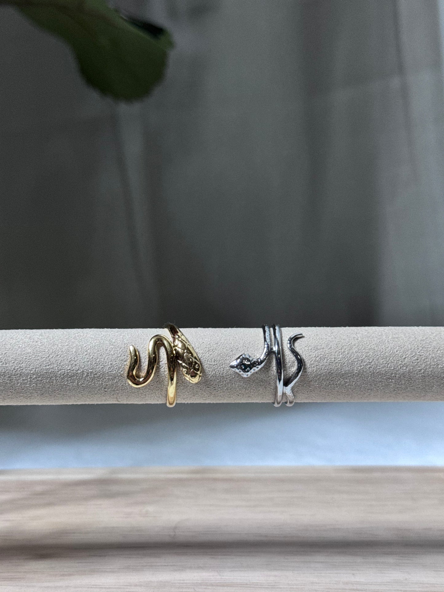 ✨Bague Serpent – Argentée✨