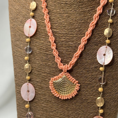 🌺 Collier Sicile – Élégance Longue & Nacre Lumineuse 🌞💖