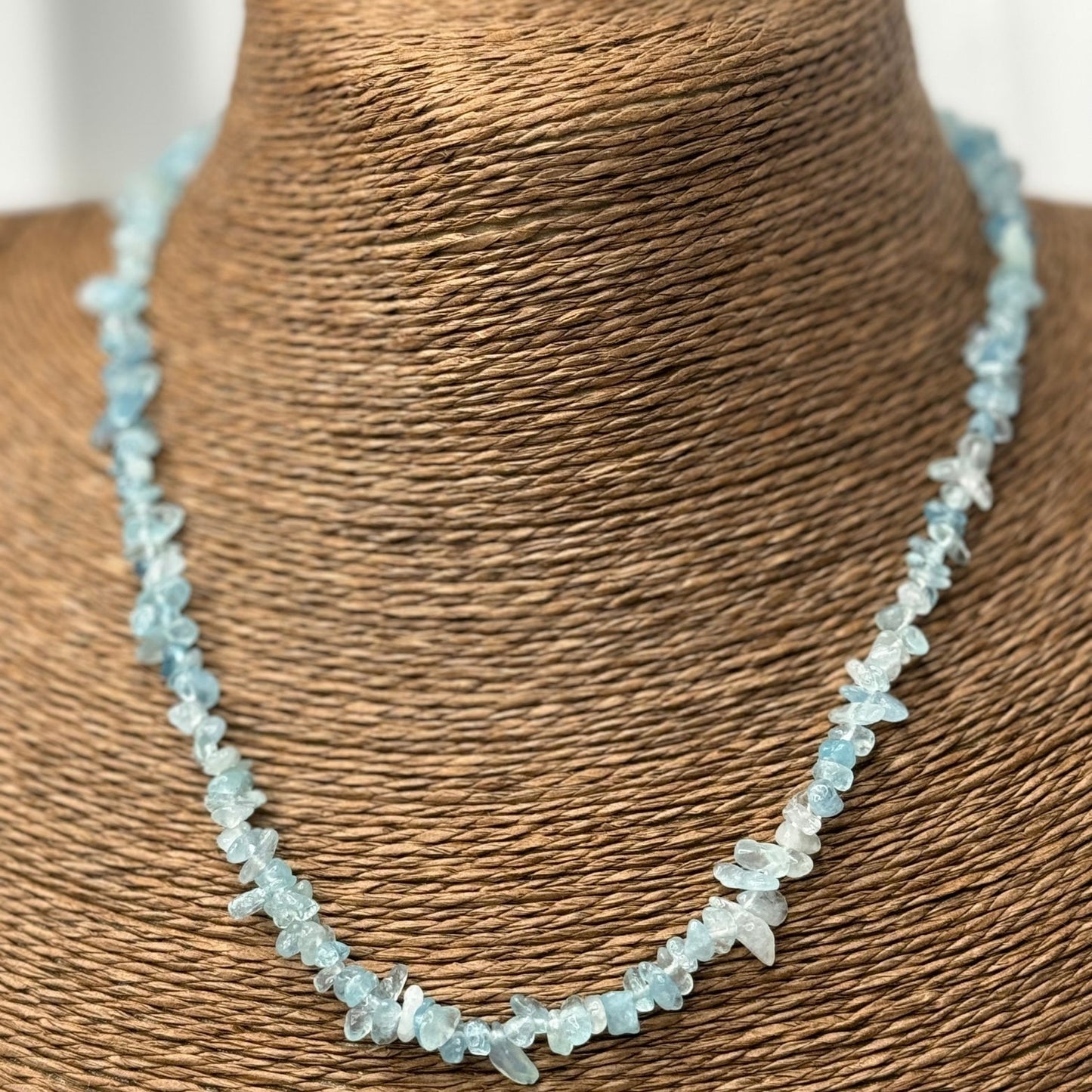 💙 Collier Massaï Bleu Clair – Douceur, élégance & pierres naturelles 🌸💎