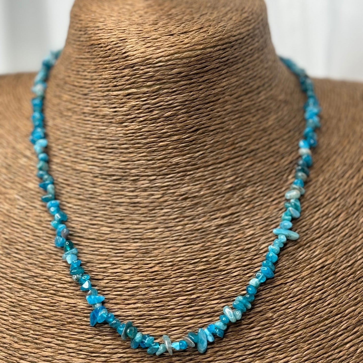 🌌 Collier Massaï Bleu Foncé – Élégance profonde & pierres naturelles 💫🔮