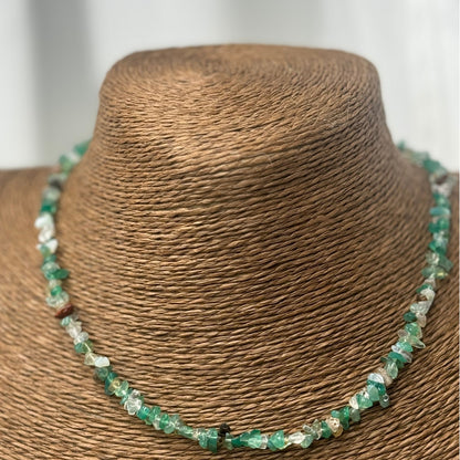 🍃 Collier Massaï Vert – Fraîcheur naturelle & pierres précieuses 💎🌿