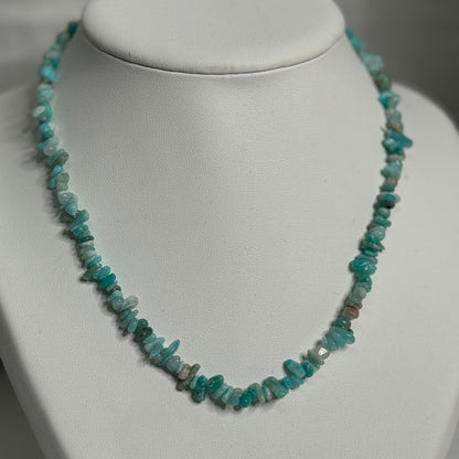 🍃 Collier Massaï bleu mer – Fraîcheur naturelle & pierres précieuses 💎🌿