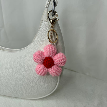 🌸 Grigri de sac – Fleur en peluche Aloha 🌼🧸